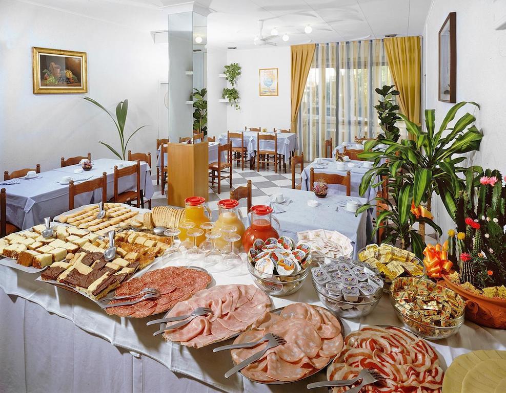 Hotel Walter Gatteo a Mare Esterno foto