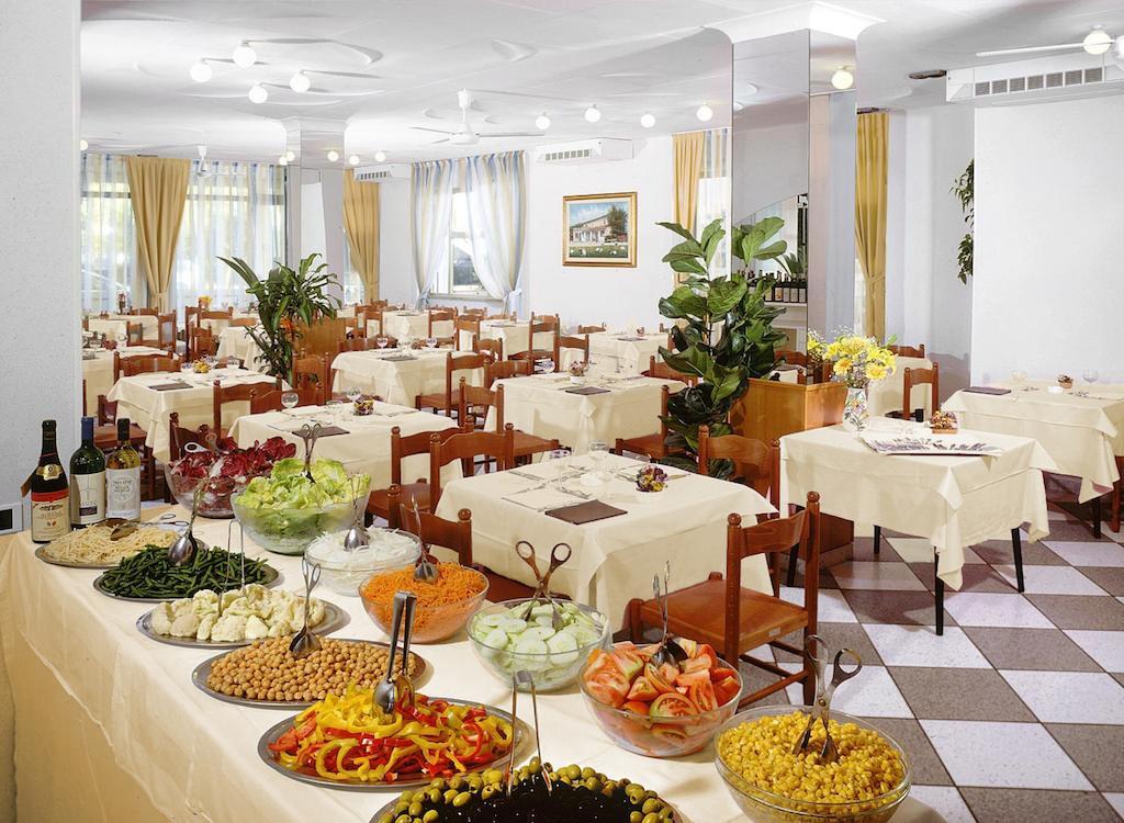 Hotel Walter Gatteo a Mare Esterno foto