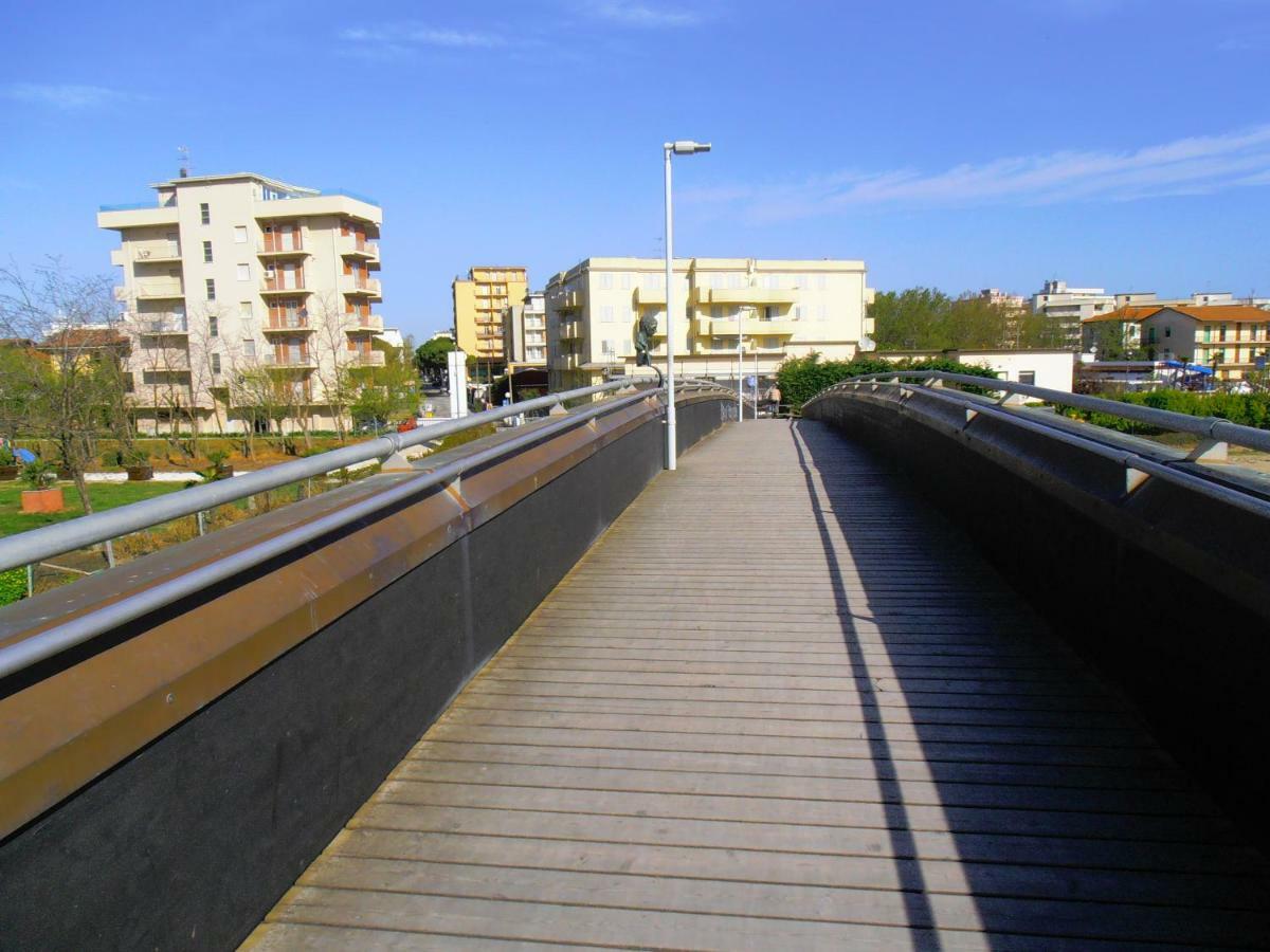 Hotel Walter Gatteo a Mare Esterno foto